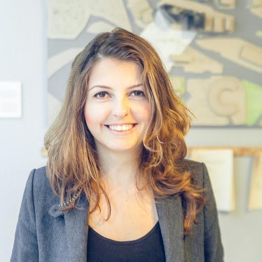 Özge Topçu