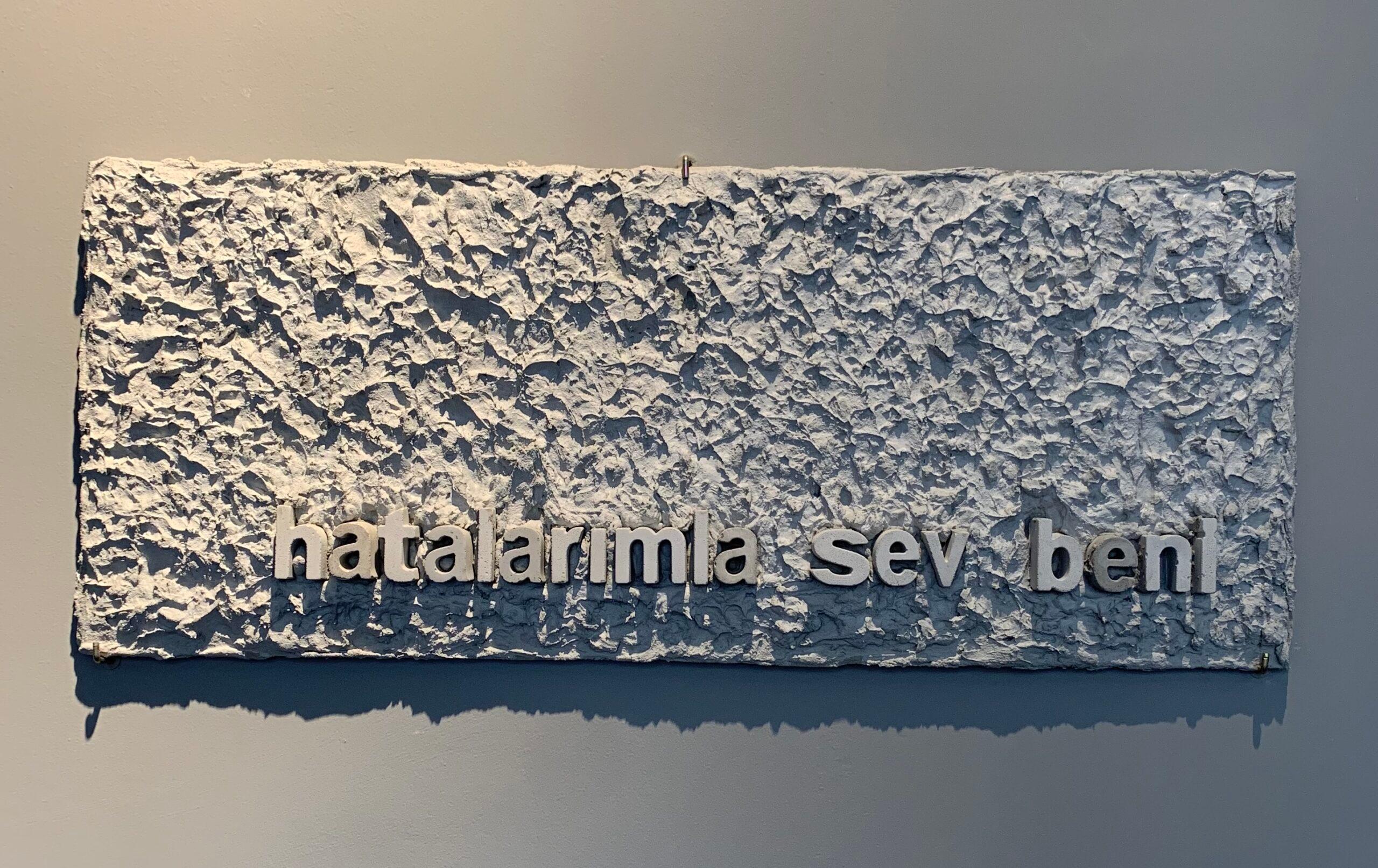 Hatalarımla Sev Beni