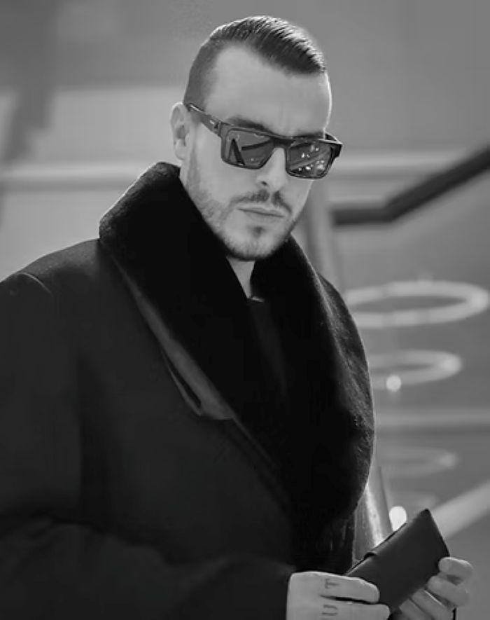 Cem Adrian
