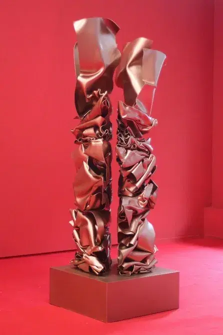 Double Hyperbaroque