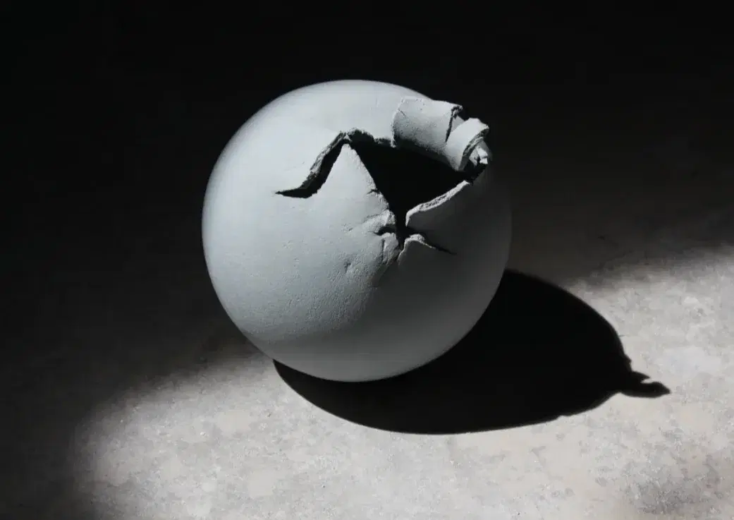 Planetary Convulsions No 3 Exploding Wound