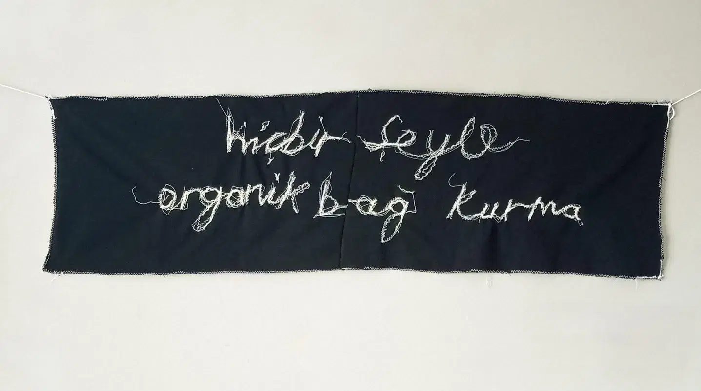 Hiçbir Şeyle Organik Bağ Kurma