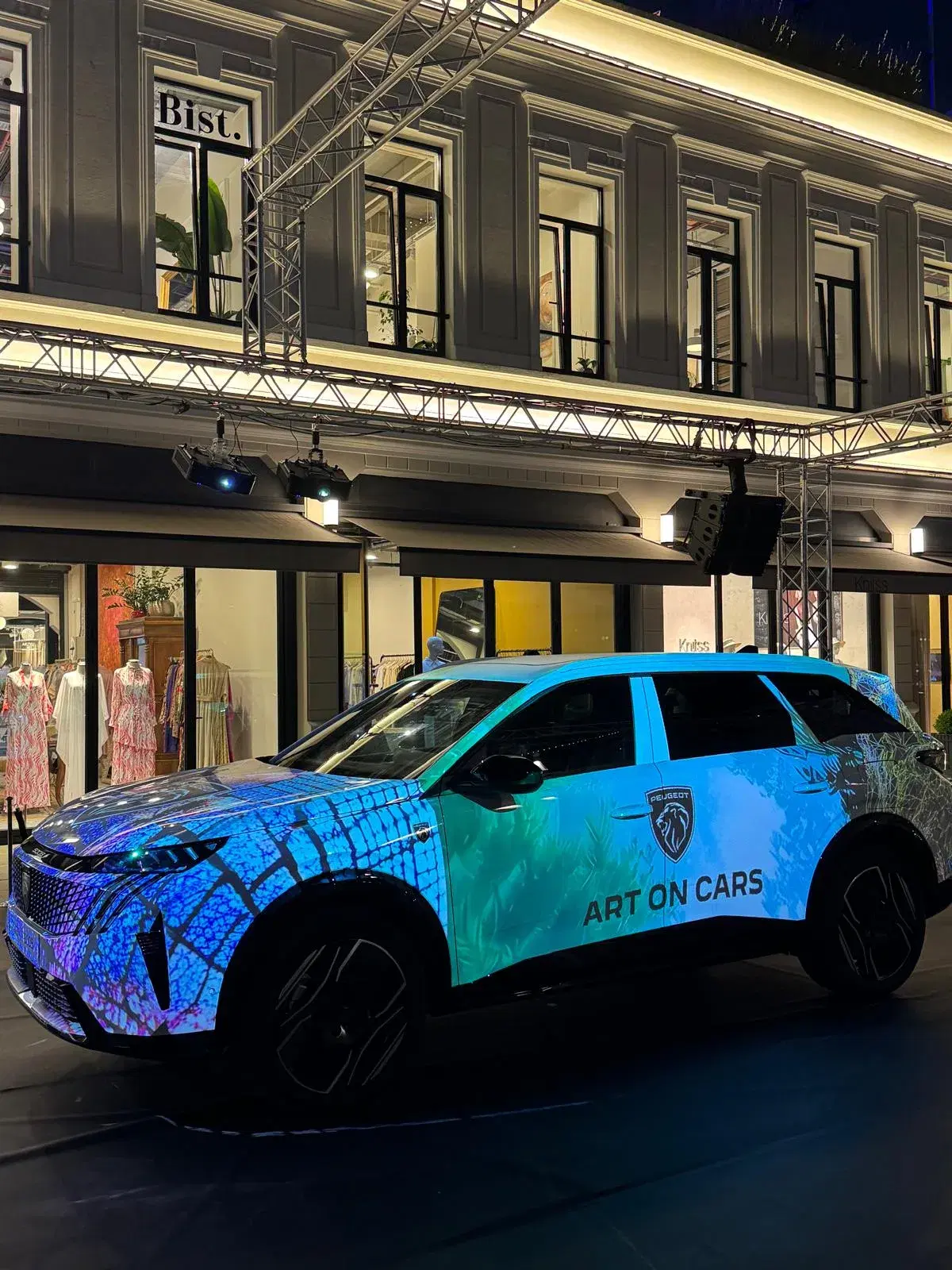 Peugeot Art on Cars